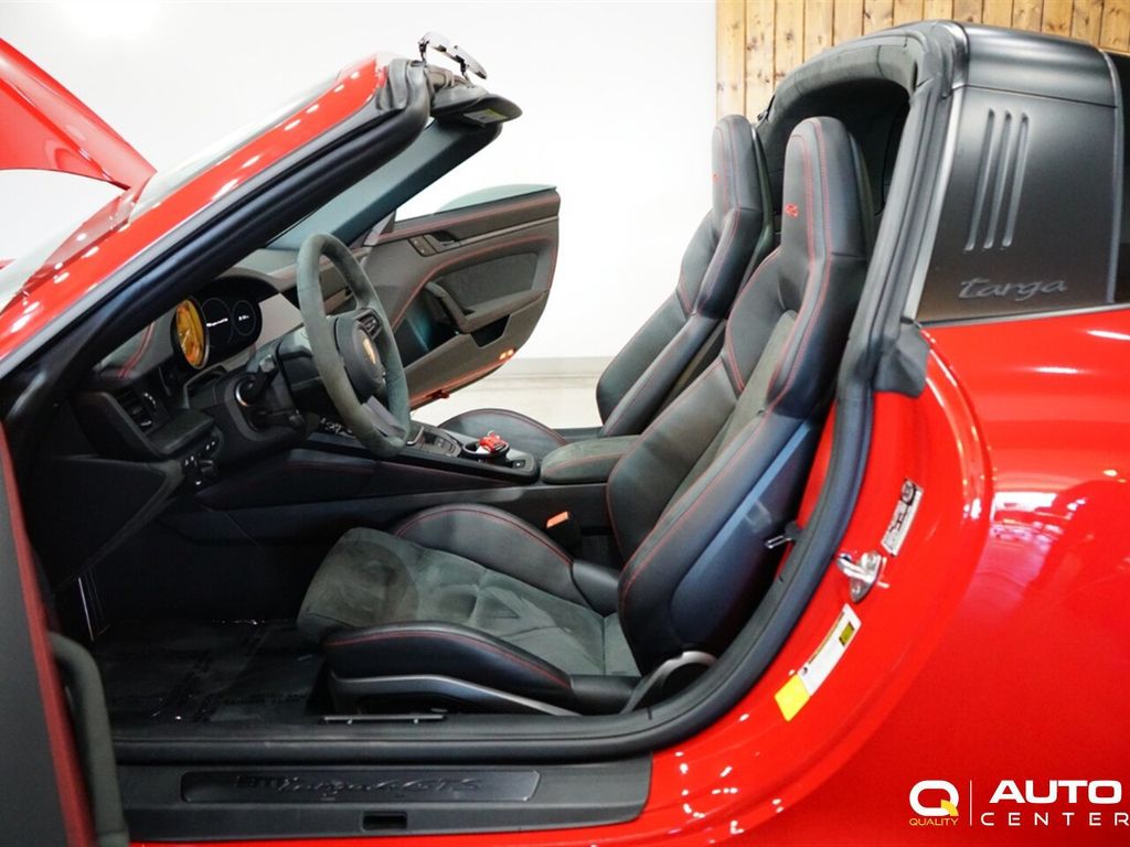 2022 Porsche 911 Targa 4 GTS - 22699118 - 22