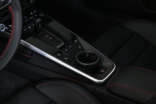 2022 Porsche 911 Targa 4S - 22915706 - 16