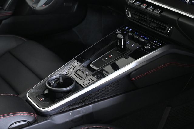 2022 Porsche 911 Targa 4S - 22915706 - 28