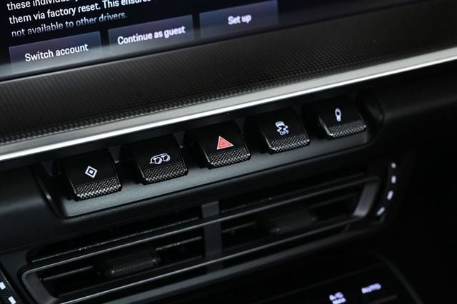 2022 Porsche 911 Targa 4S - 22973389 - 23