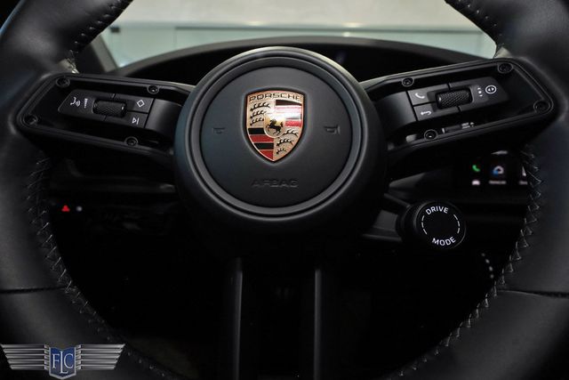 2022 Porsche 911 Targa Edition 50 Years Porsche Design - 22634485 - 33