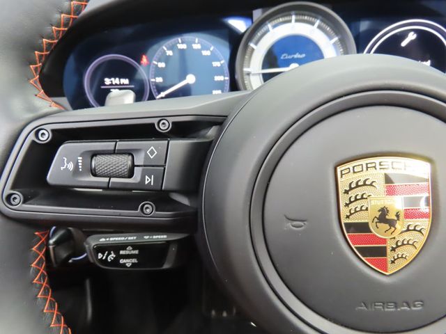 2022 Porsche 911 Turbo Cabriolet - 22928338 - 18