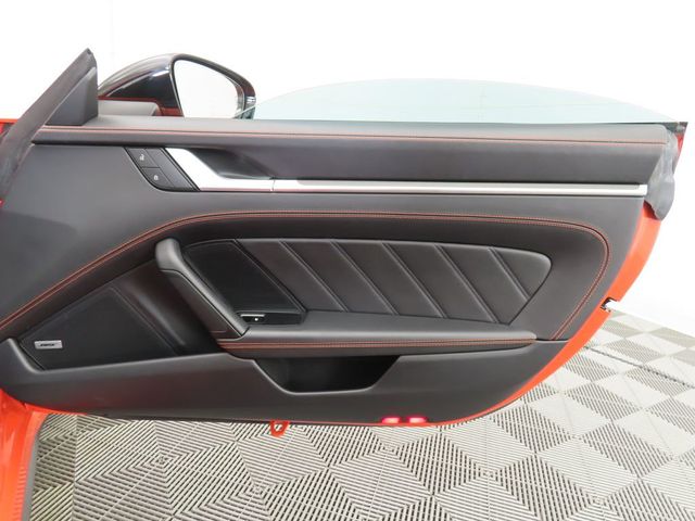 2022 Porsche 911 Turbo Cabriolet - 22928338 - 31