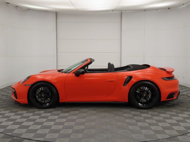 2022 Porsche 911 Turbo Cabriolet - 22928338 - 7