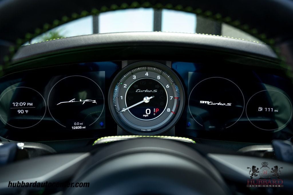 2022 Porsche 911 Turbo S Cabriolet - 23036376 - 19