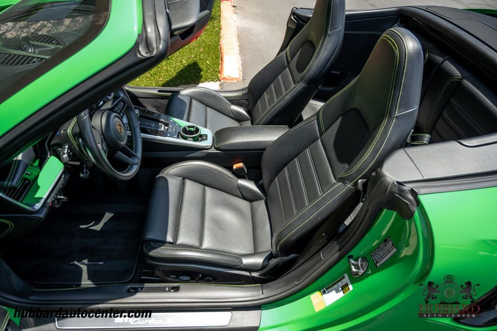 2022 Porsche 911 Turbo S Cabriolet - 23036376 - 23
