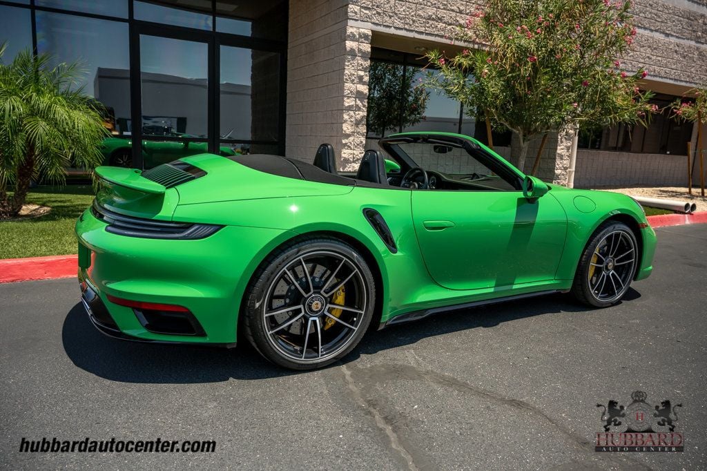 2022 Porsche 911 Turbo S Cabriolet - 23036376 - 31