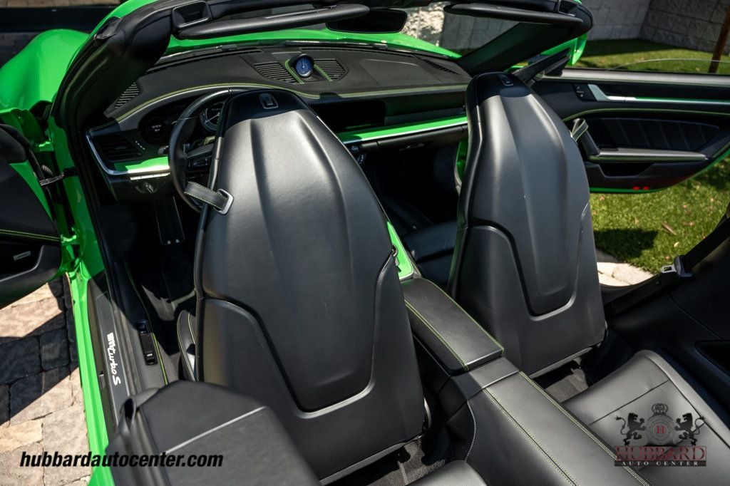 2022 Porsche 911 Turbo S Cabriolet - 23036376 - 95