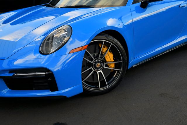 2022 Porsche 911 Turbo S Cabriolet - 22351504 - 31