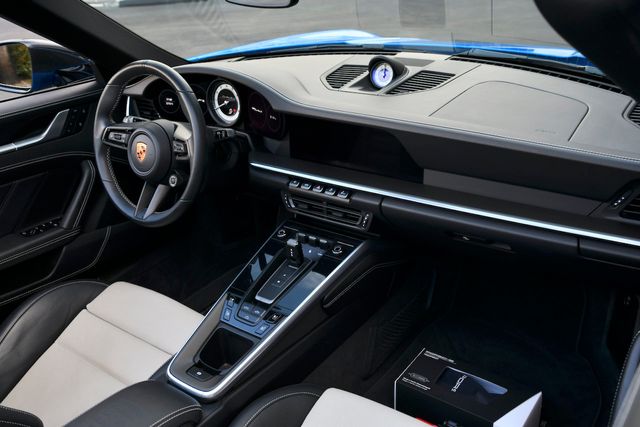 2022 Porsche 911 Turbo S Cabriolet - 22351504 - 45