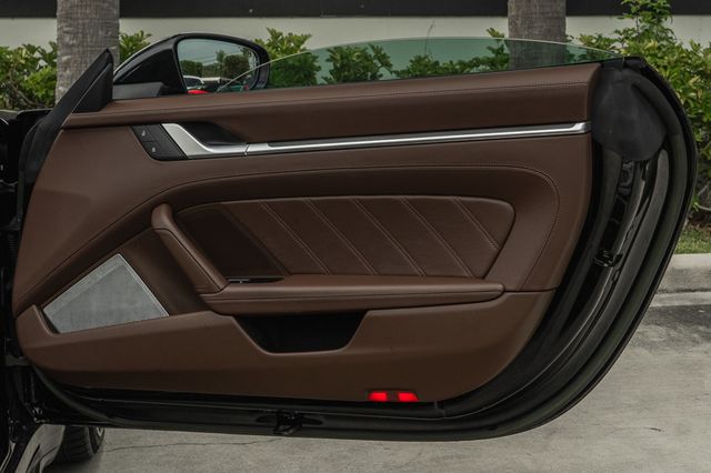2022 Porsche 911 Turbo S Cabriolet - 23027249 - 23