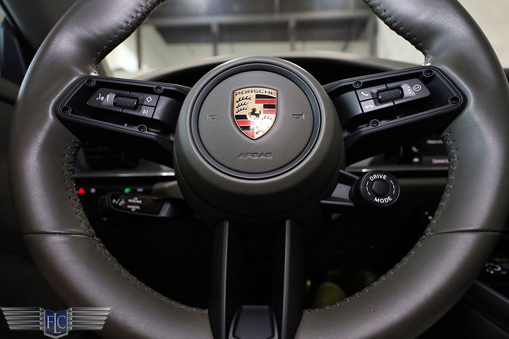 2022 Porsche 911 Turbo S Cabriolet - 22504176 - 38