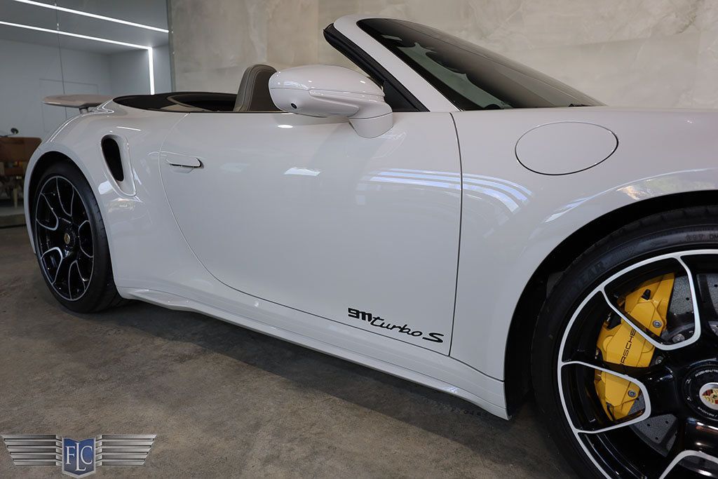 2022 Porsche 911 Turbo S Cabriolet - 22504176 - 8