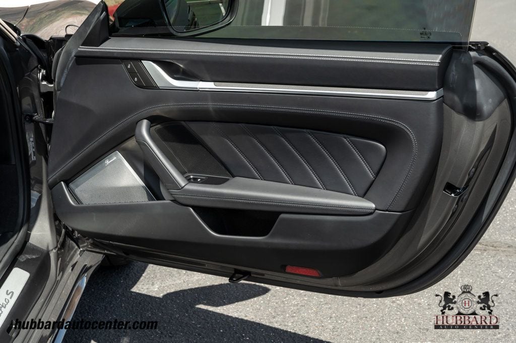 2022 Porsche 911 Turbo S Coupe - 23033947 - 27