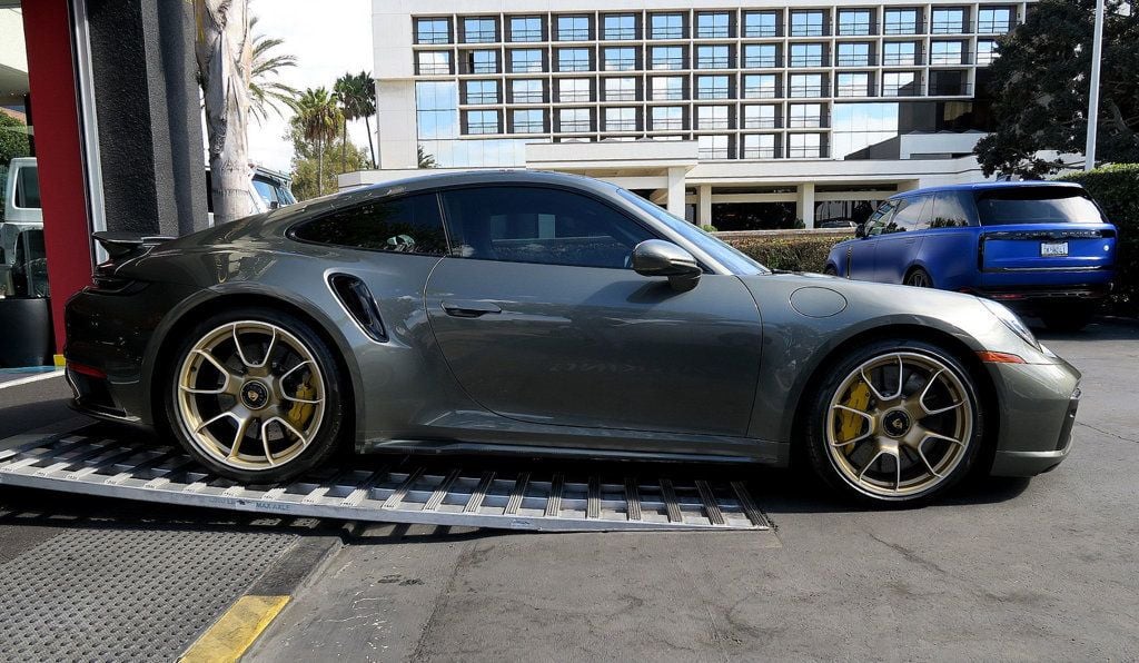 2022 Porsche 911 Turbo S Coupe - 22655915 - 5