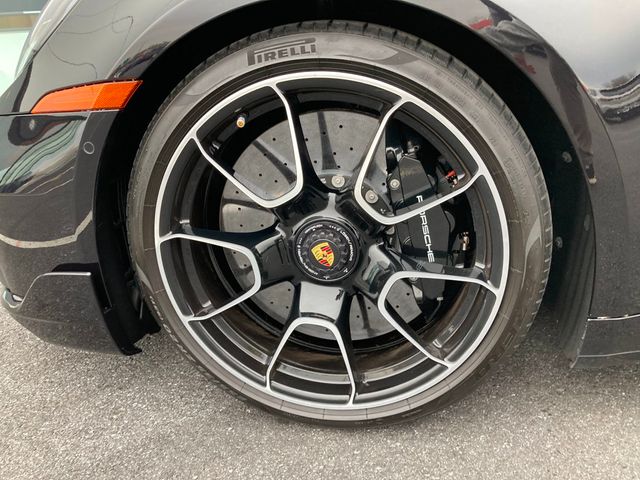 2022 Porsche 911 Turbo S Coupe - 22950038 - 19