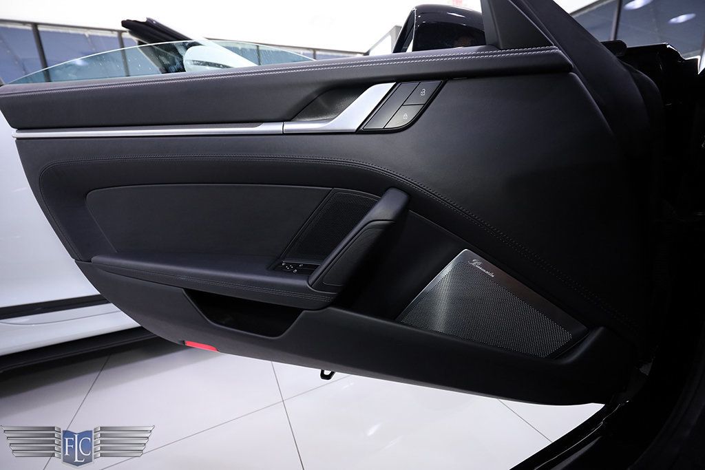 2022 Porsche 911 Turbo S Coupe - 22972338 - 13