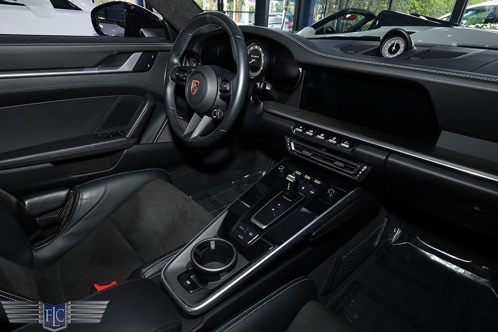2022 Porsche 911 Turbo S Coupe - 22972338 - 16