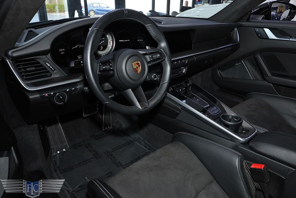 2022 Porsche 911 Turbo S Coupe - 22972338 - 17