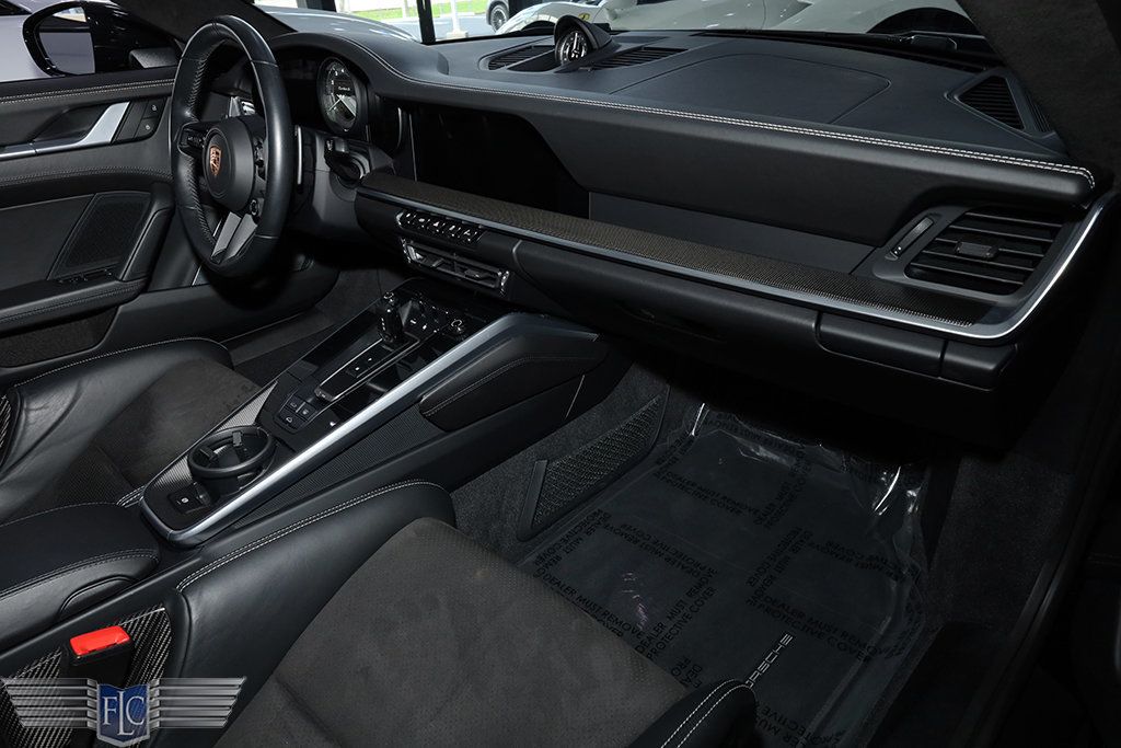 2022 Porsche 911 Turbo S Coupe - 22972338 - 18