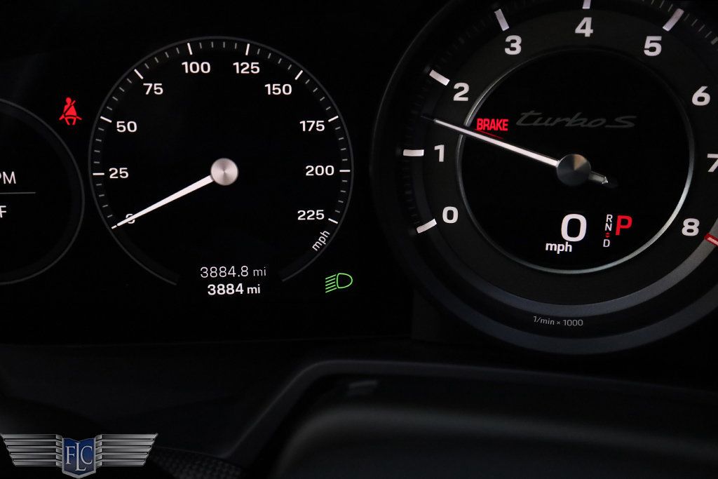 2022 Porsche 911 Turbo S Coupe - 22972338 - 33