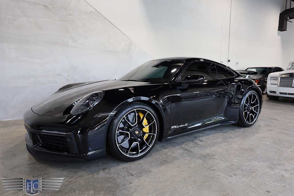 2022 Porsche 911 Turbo S Coupe - 22543808 - 3