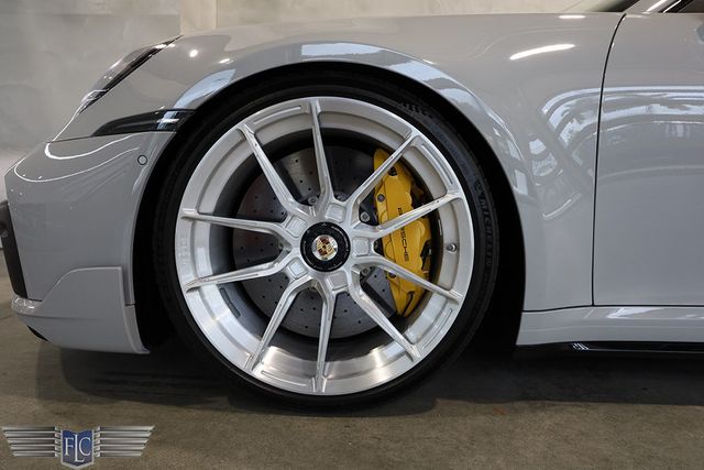 2022 Porsche 911 Turbo S Coupe - 22838871 - 40