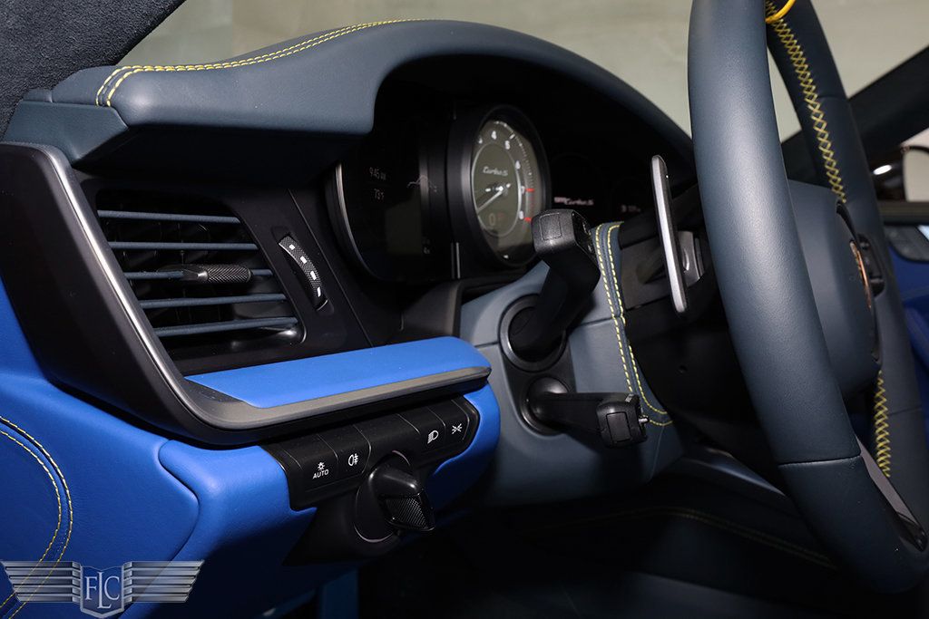 2022 Porsche 911 Turbo S Coupe - 22872264 - 23