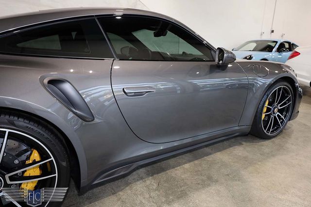 2022 Porsche 911 Turbo S Coupe - 23001606 - 9