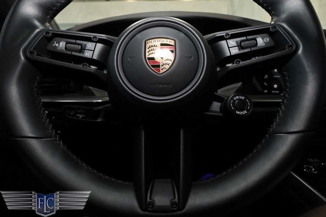 2022 Porsche 911 Turbo S Coupe - 23001606 - 31