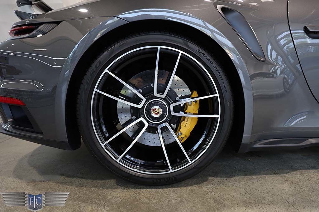 2022 Porsche 911 Turbo S Coupe - 23001606 - 40
