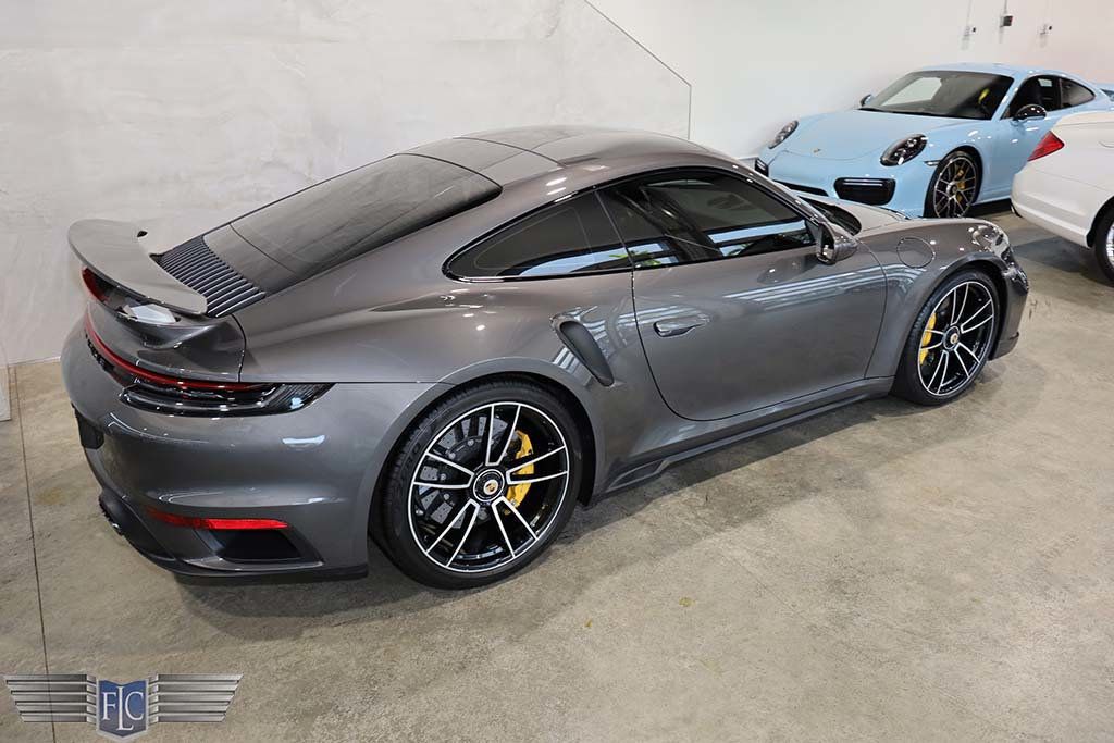 2022 Porsche 911 Turbo S Coupe - 23001606 - 45