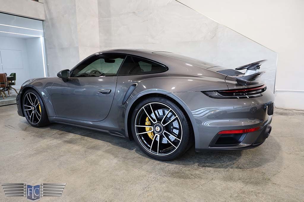 2022 Porsche 911 Turbo S Coupe - 23001606 - 4