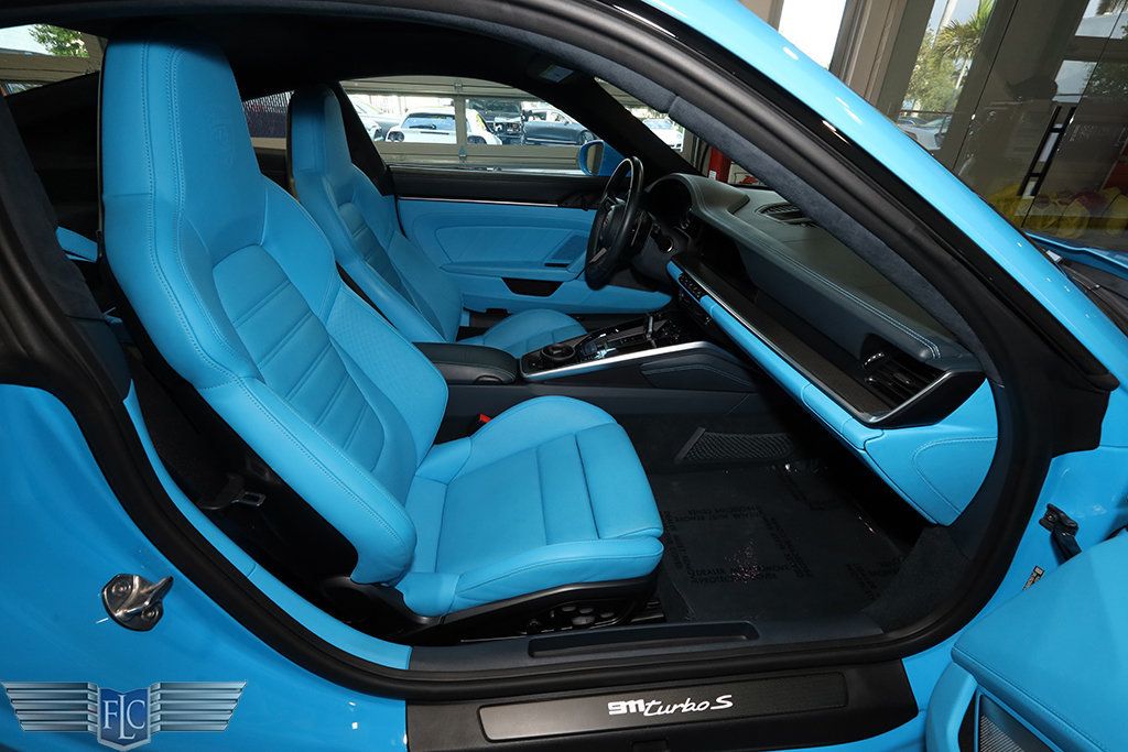 2022 Porsche 911 Turbo S Coupe - 23016612 - 17