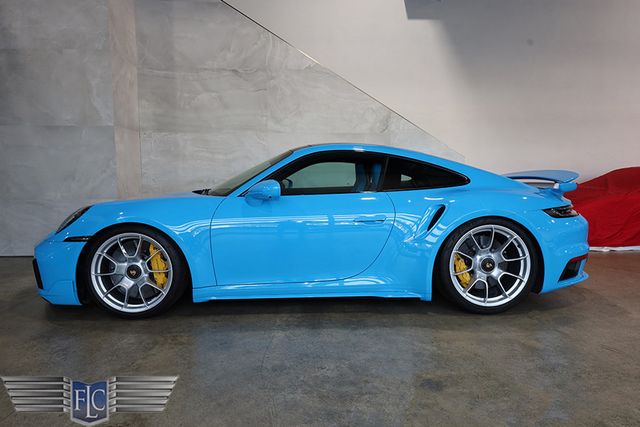 2022 Porsche 911 Turbo S Coupe - 23016612 - 1
