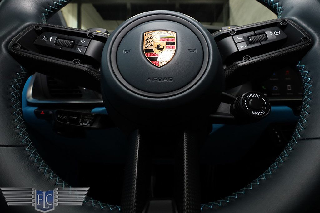 2022 Porsche 911 Turbo S Coupe - 23016612 - 31