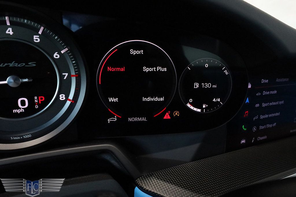 2022 Porsche 911 Turbo S Coupe - 23016612 - 33