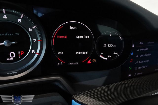 2022 Porsche 911 Turbo S Coupe - 23016612 - 33