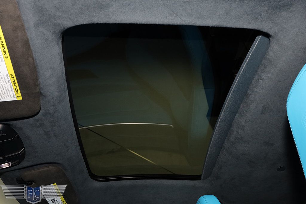 2022 Porsche 911 Turbo S Coupe - 23016612 - 37