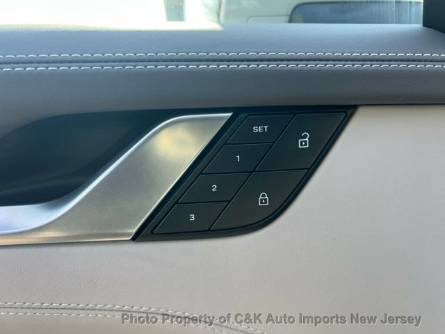 2022 Porsche 911 Turbo S Coupe,FRONT AXLE LIFT,BURMESTER SOUND,NIGHT VISION, - 22966123 - 17