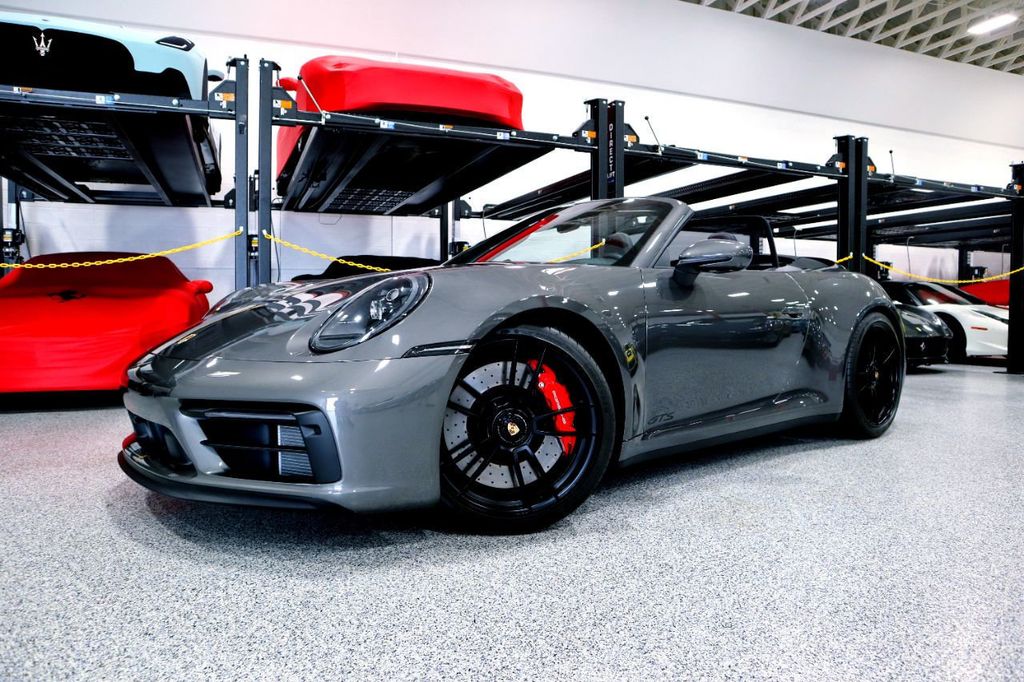 2022 Porsche 911 CARRERA GTS CAB * ONLY 2K MILES...Rare GTS Cabriolet! - 22265672 - 3