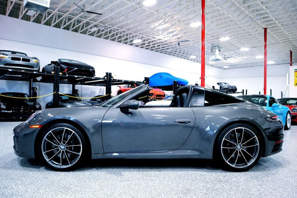 2022 Porsche 911 CARRERA TARGA 4S * ONLY 4K MILES...Exceptional Targa 4S!! - 22706176 - 2