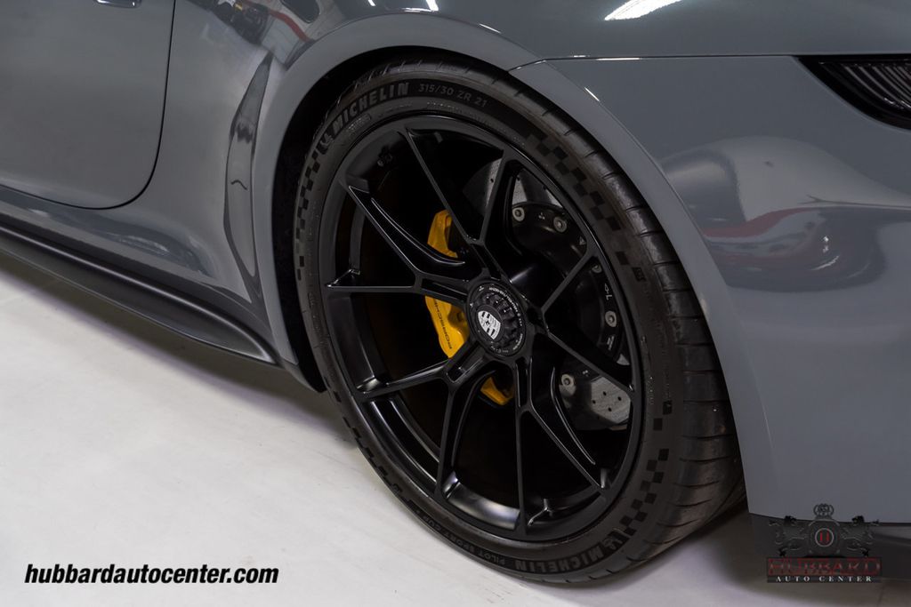 2022 Porsche 911 GT3 Touring Paint to Sample Lamborghini Grigio Telesto - Carbon Fiber Roof! - 22100186 - 41