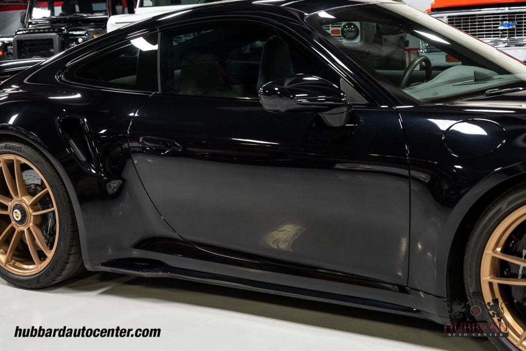 2022 Porsche 911 Turbo S photo 35