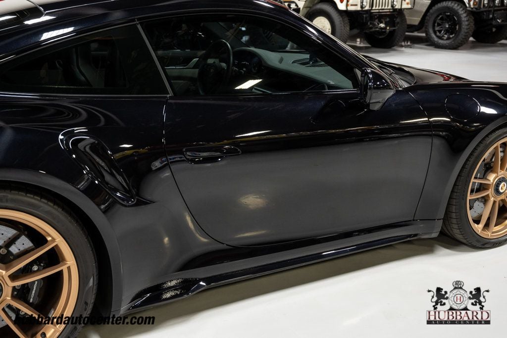 2022 Porsche 911 Turbo S photo 36