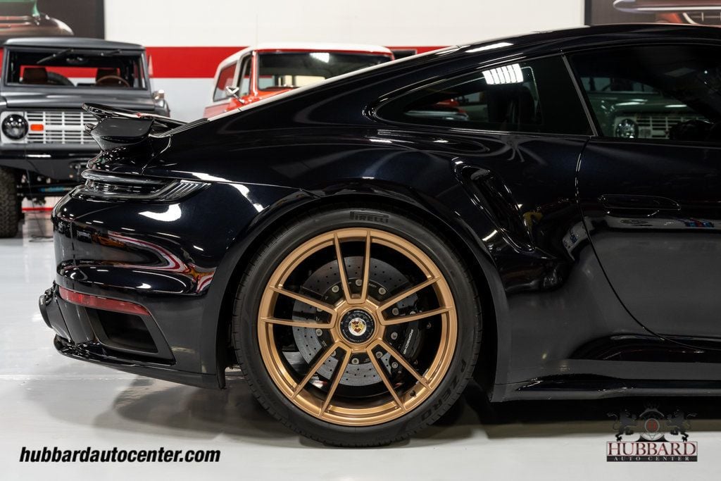2022 Porsche 911 Turbo S photo 38