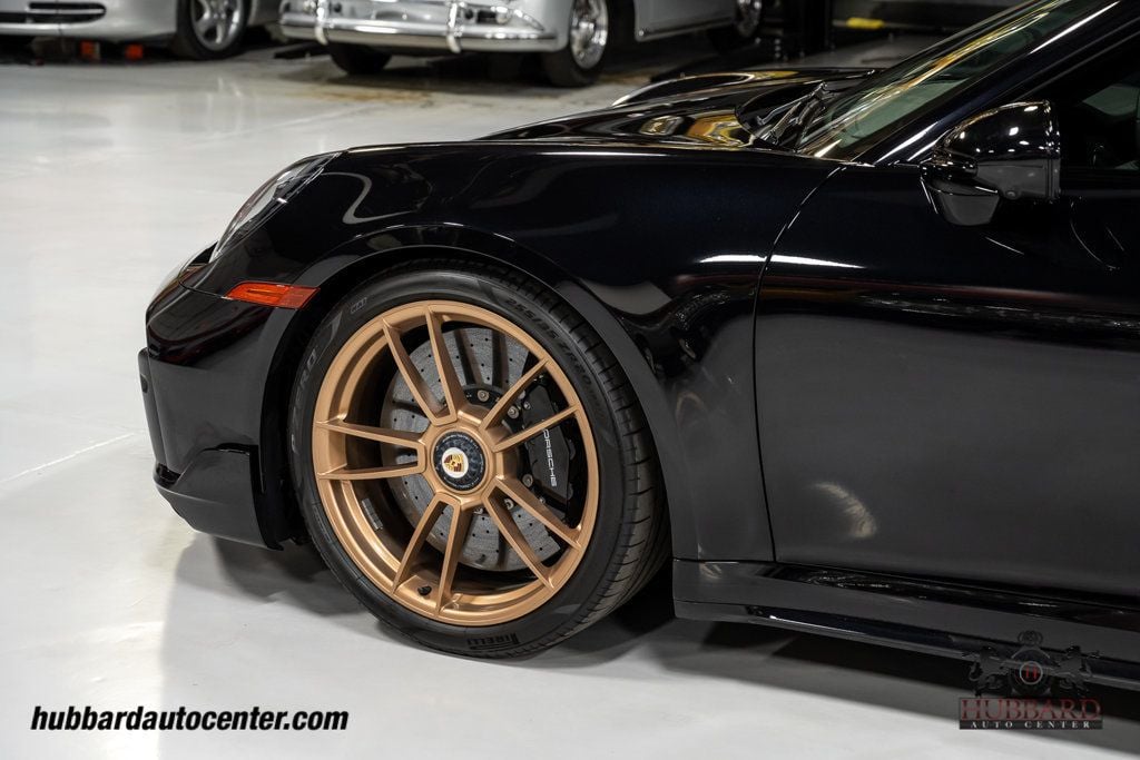 2022 Porsche 911 Turbo S photo 61