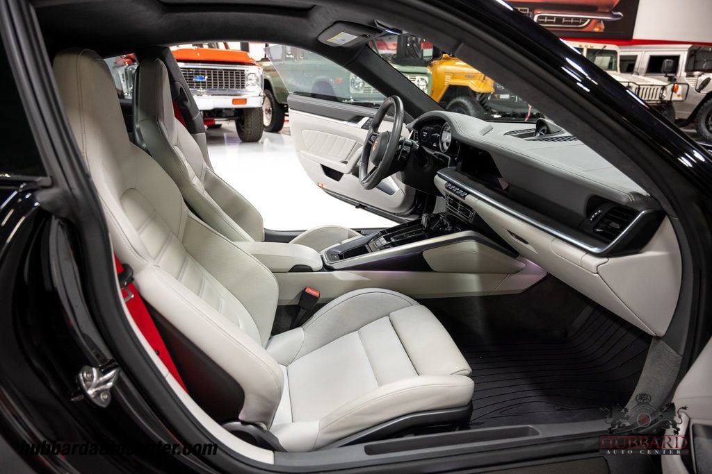 2022 Porsche 911 Turbo S  - 22919213 - 76