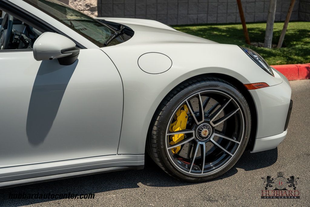 2022 Porsche 911 Turbo S  - 23062690 - 17