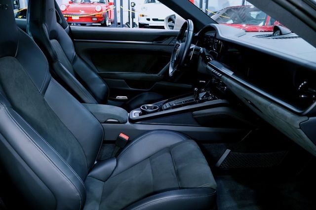 2022 Porsche CARRERA 4GTS CPE CHALK...8,990 Miles...Active CPO 2028!! - 22900762 - 19